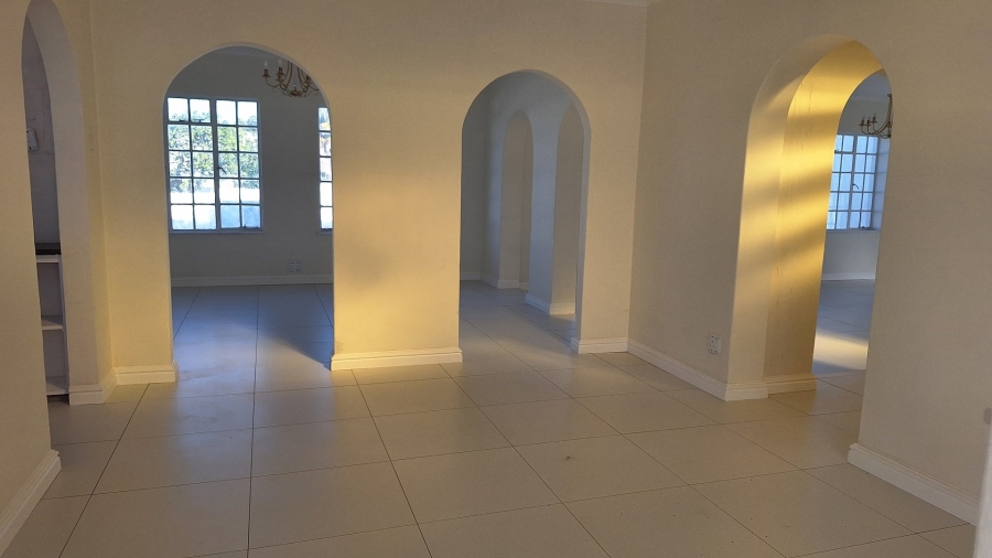 To Let 4 Bedroom Property for Rent in Lovemore Heights Estate Eastern Cape
